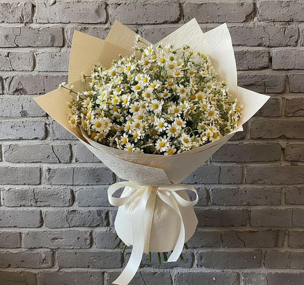 Букет цветов из: Ромашки в Нововаршавке