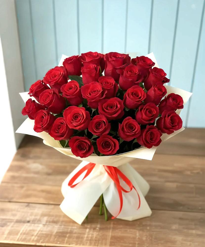Букет 29 Красных роз в Нововаршавке