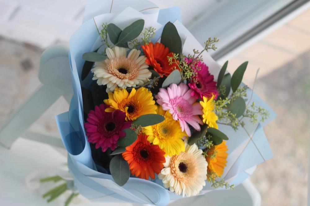 Букет цветов из: Герберы в Нововаршавке