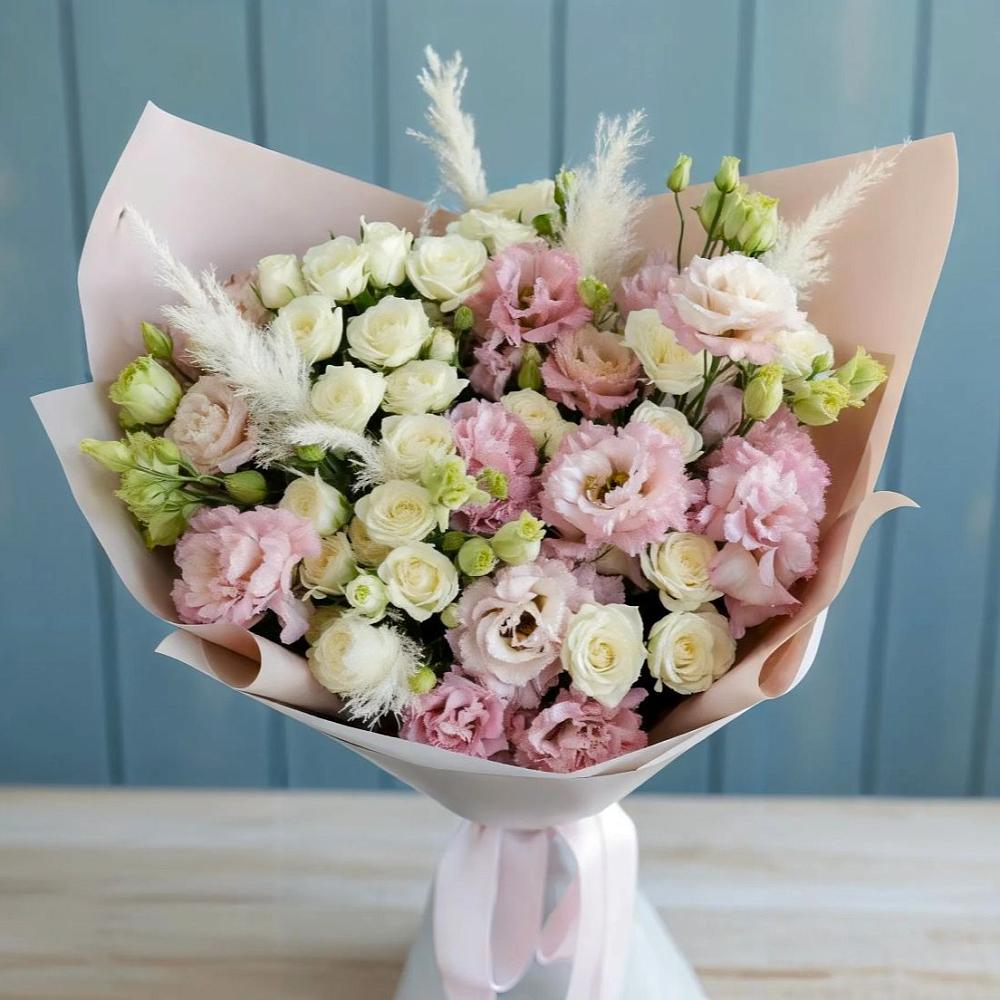 Букет цветов из: Альстромерии и Розы в Нововаршавке