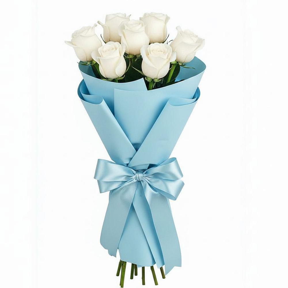 Букет 7 белых роз Проуд в Нововаршавке