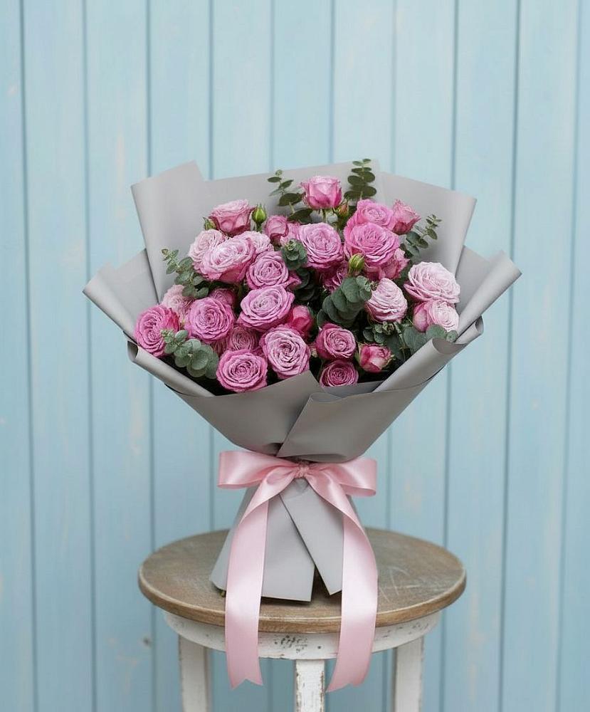 Букет цветов из: Розы в Нововаршавке