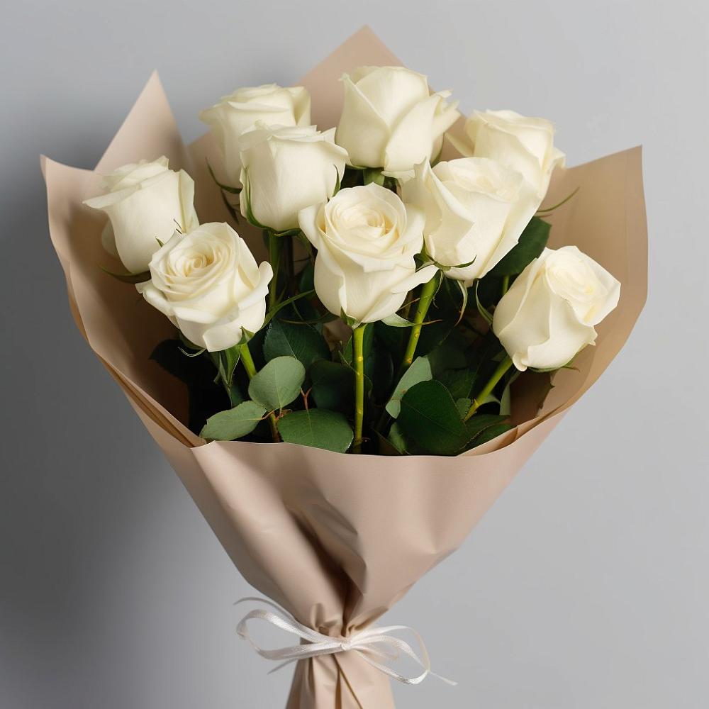 Букет 9 Белых роз Эдлесс Лав в Нововаршавке