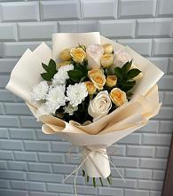 Букет цветов из:  Розы и Хризантемы в Нововаршавке