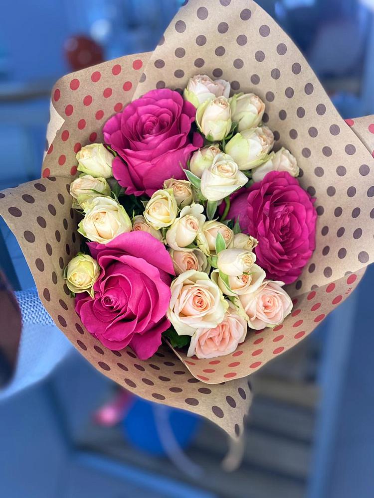 Букет цветов из: Розы в Нововаршавке