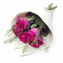 Букет цветов из:  Розы в Нововаршавке