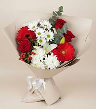 Букет цветов из:  Розы, Хризантемы, Герберы и Лилии в Нововаршавке