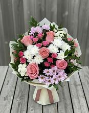 Букет цветов из:  Альстромерии, Гвоздики, Розы и Хризантемы в Нововаршавке