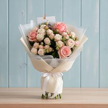 Букет цветов из:  Розы в Нововаршавке